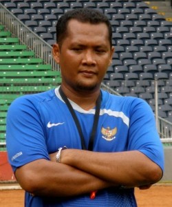 Permalink ke Mantan Stopper PSPS Pekanbaru, Kini Jadi Pelatih Persija