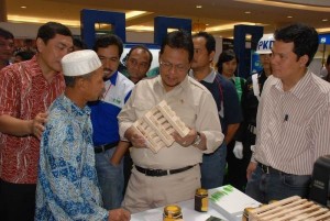 Permalink ke Kunjungi Stand CSR Expo Riaupulp
