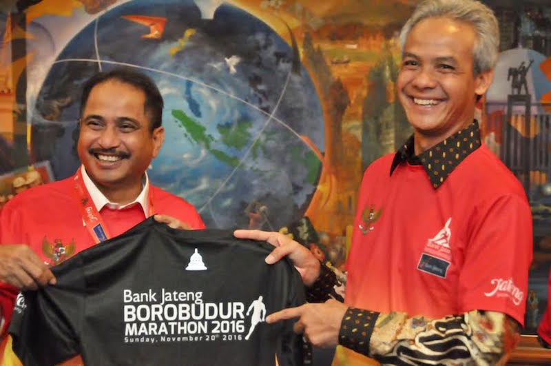 Permalink ke Kemenpar Gembira Borobudur Marathon 2016 Sukses